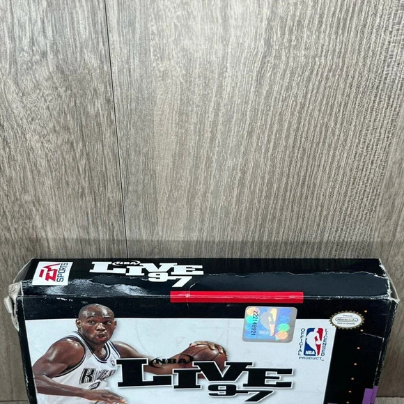 1996 NBA Live 97 Video Games Nintendo SNES w/ Box - Tested - Picture 2 of 8